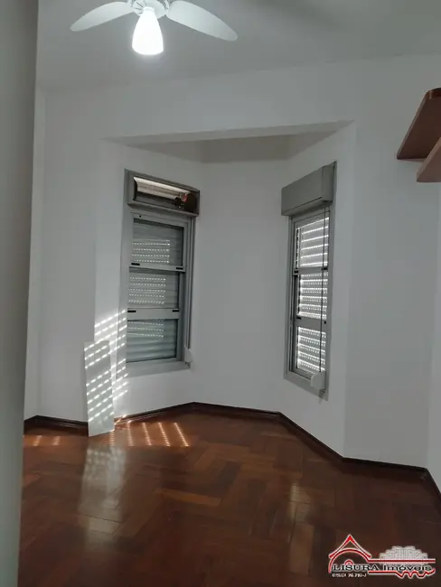 Foto 2 de Apartamento com 3 quartos para alugar, 90m2 em Centro, Jacarei - SP
