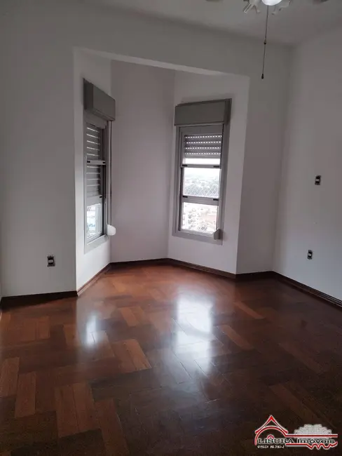 Foto 1 de Apartamento com 3 quartos para alugar, 90m2 em Centro, Jacarei - SP