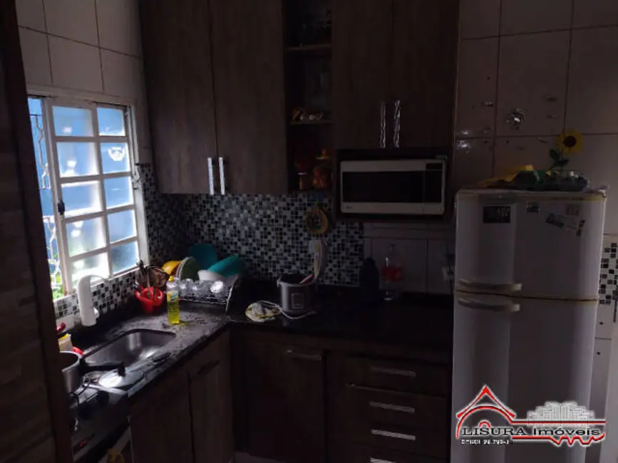 Foto 8 de Casa com 2 quartos à venda, 70m2 em Jardim Santa Marina, Jacarei - SP