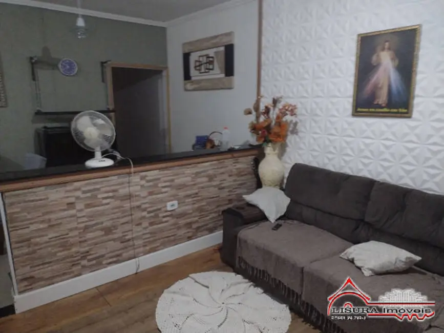 Foto 2 de Casa com 2 quartos à venda, 70m2 em Jardim Santa Marina, Jacarei - SP