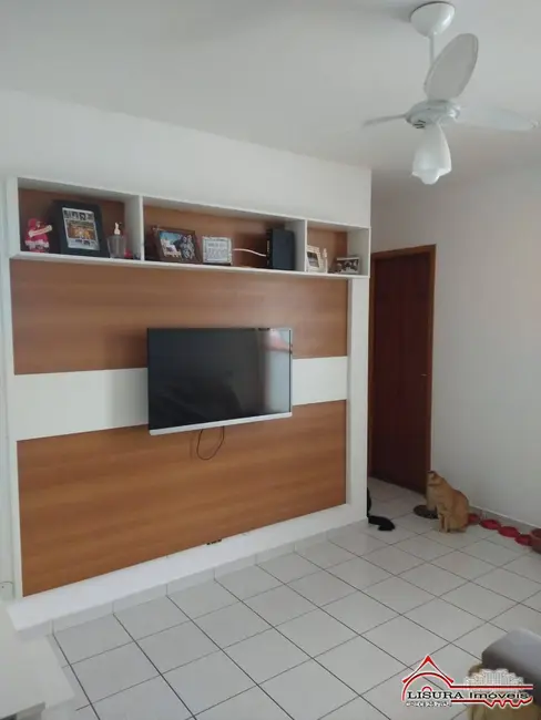 Foto 1 de Apartamento com 2 quartos à venda, 48m2 em São João, Jacarei - SP