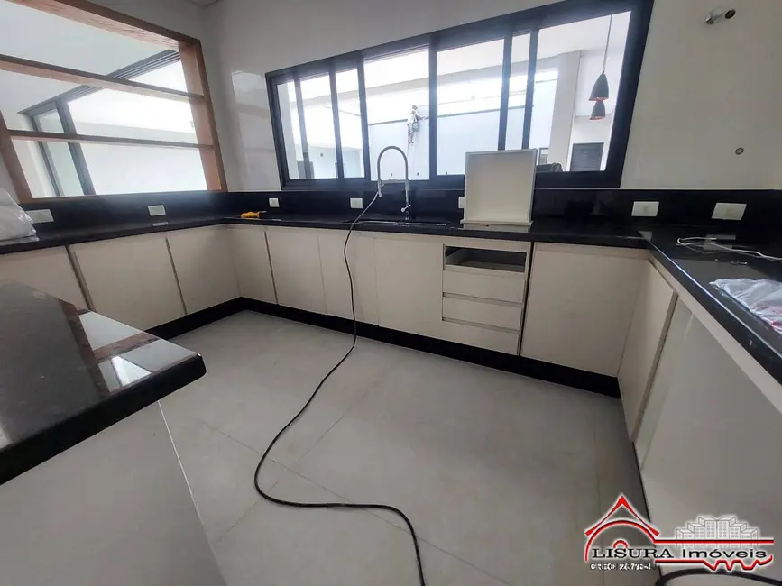 Foto 4 de Casa com 5 quartos à venda, 500m2 em Loteamento Villa Branca, Jacarei - SP