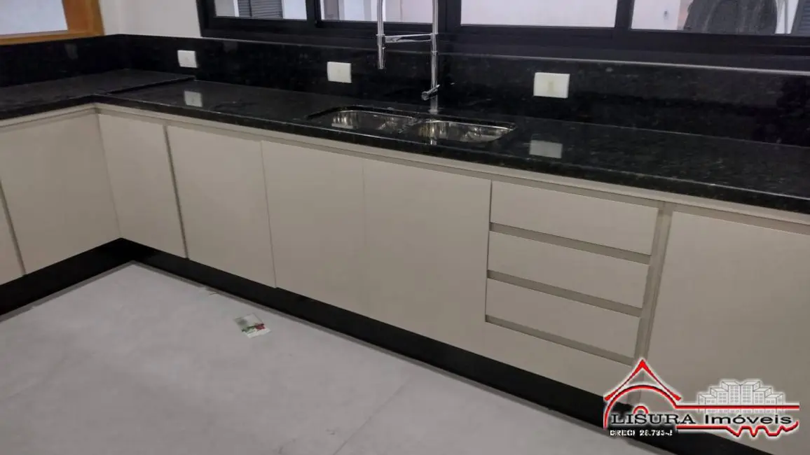 Foto 6 de Casa com 5 quartos à venda, 500m2 em Loteamento Villa Branca, Jacarei - SP