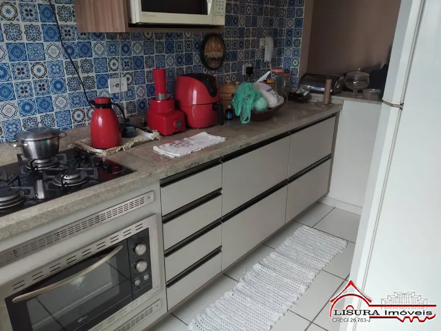 Foto 4 de Apartamento com 2 quartos à venda, 74m2 em Jacarei - SP