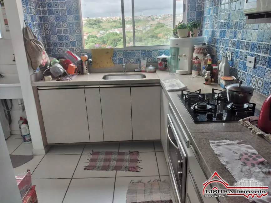 Foto 3 de Apartamento com 2 quartos à venda, 74m2 em Jacarei - SP