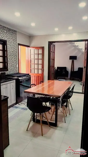 Foto 8 de Casa com 3 quartos à venda, 200m2 em Centro, Jacarei - SP