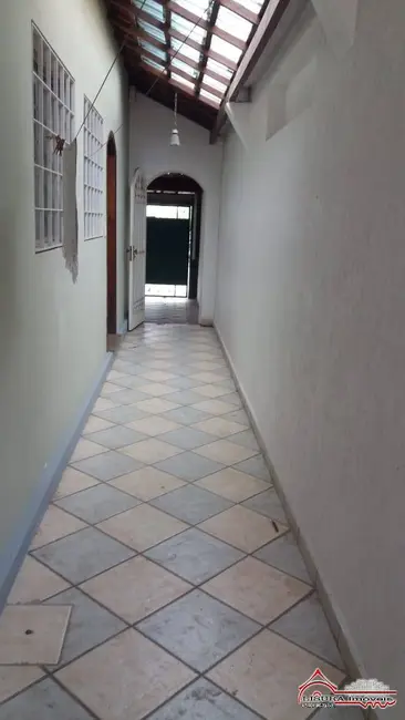 Casa com 5 quartos para alugar em Jacarei - SP - imagem 9 Foto 9 de Casa com 5 quartos para alugar em Jacarei - SP