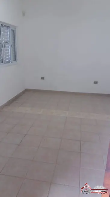 Casa com 5 quartos para alugar em Jacarei - SP - imagem 4 Foto 4 de Casa com 5 quartos para alugar em Jacarei - SP