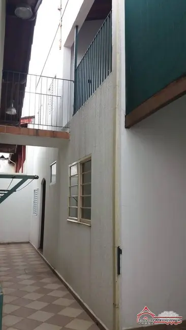 Casa com 5 quartos para alugar em Jacarei - SP - imagem 8 Foto 8 de Casa com 5 quartos para alugar em Jacarei - SP