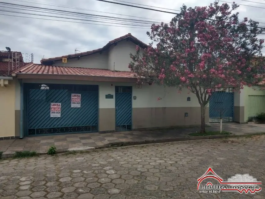 Foto 1 de Casa com 5 quartos para alugar em Jacarei - SP