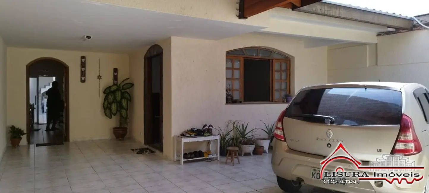 Foto 5 de Casa com 5 quartos à venda em Parque Brasil, Jacarei - SP