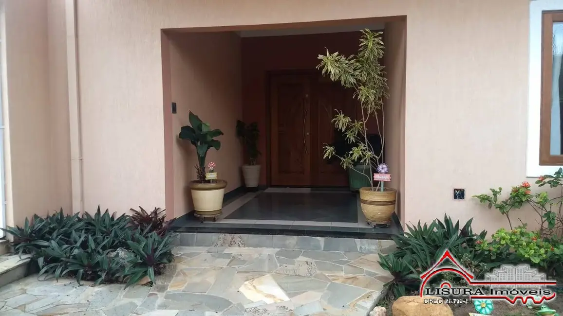 Foto 5 de Casa com 4 quartos à venda, 420m2 em Jacarei - SP