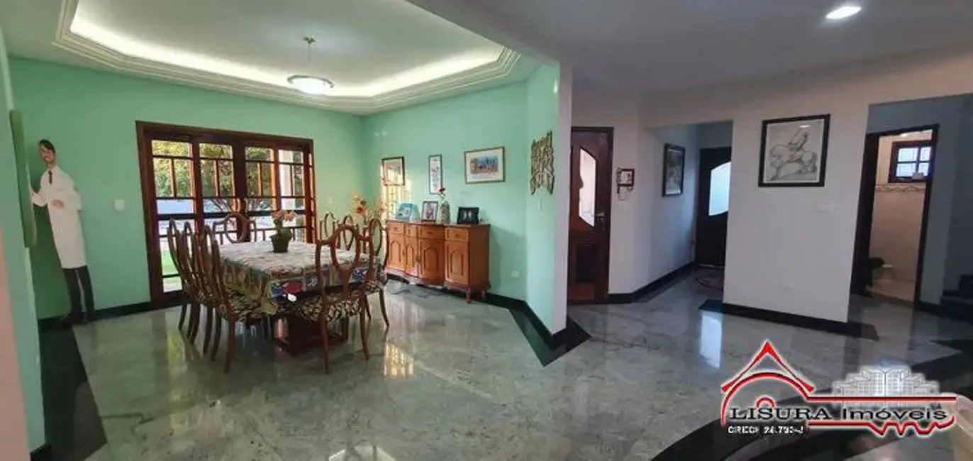 Foto 3 de Casa com 4 quartos à venda, 425m2 em Jardim Santa Maria, Jacarei - SP