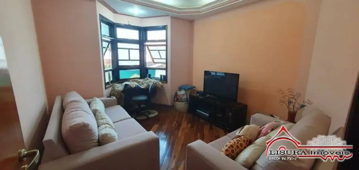 Foto 5 de Casa com 4 quartos à venda, 425m2 em Jardim Santa Maria, Jacarei - SP