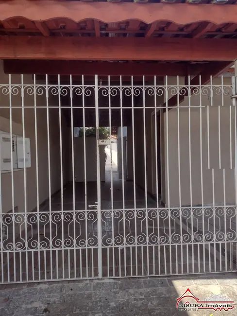 Casa com 5 quartos para alugar em Parque Brasil, Jacarei - SP - imagem 3 Foto 3 de Casa com 5 quartos para alugar em Parque Brasil, Jacarei - SP