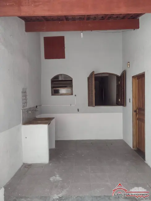 Casa com 5 quartos para alugar em Parque Brasil, Jacarei - SP - imagem 9 Foto 9 de Casa com 5 quartos para alugar em Parque Brasil, Jacarei - SP