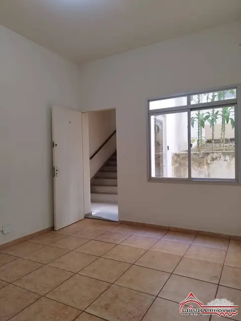 Foto 1 de Apartamento com 2 quartos à venda, 50m2 em Parque Santo Antônio, Jacarei - SP