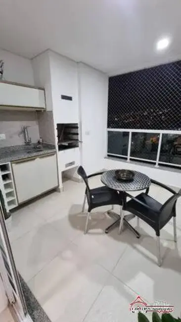 Foto 3 de Apartamento com 3 quartos à venda, 92m2 em Centro, Jacarei - SP