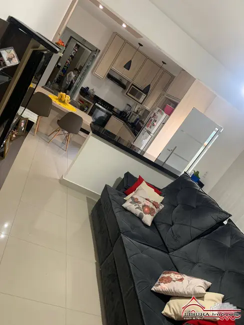 Foto 5 de Casa com 2 quartos à venda, 115m2 em Jardim Esperança, Jacarei - SP