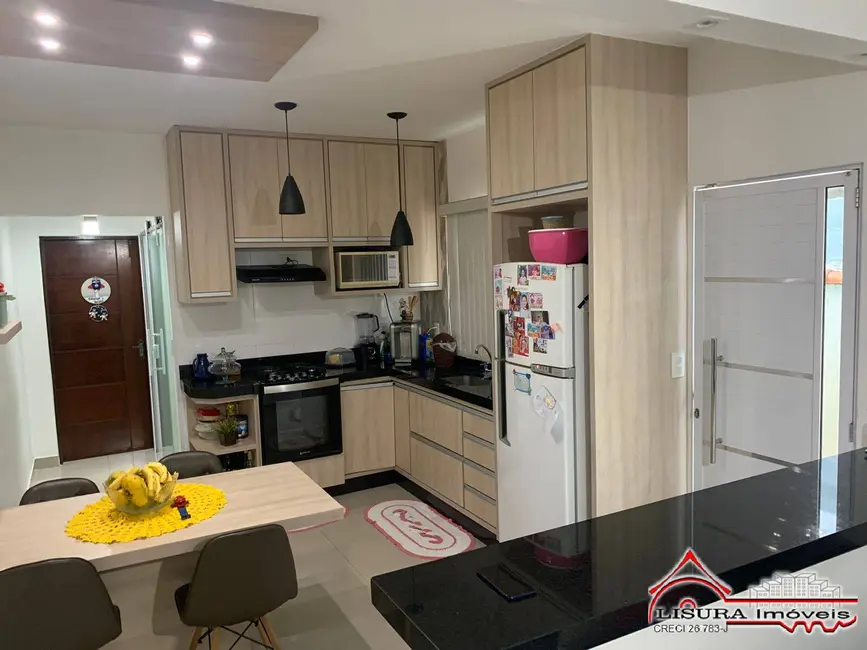 Foto 9 de Casa com 2 quartos à venda, 115m2 em Jardim Esperança, Jacarei - SP