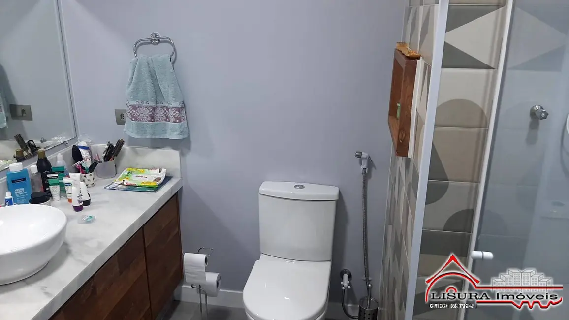 Foto 8 de Casa com 3 quartos à venda, 70m2 em Centro, Jacarei - SP