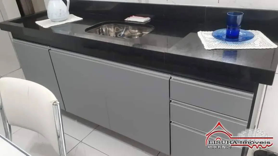 Foto 6 de Casa com 3 quartos à venda, 128m2 em Parque Santo Antônio, Jacarei - SP