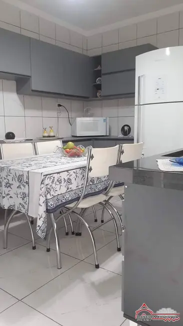 Foto 8 de Casa com 3 quartos à venda, 128m2 em Parque Santo Antônio, Jacarei - SP