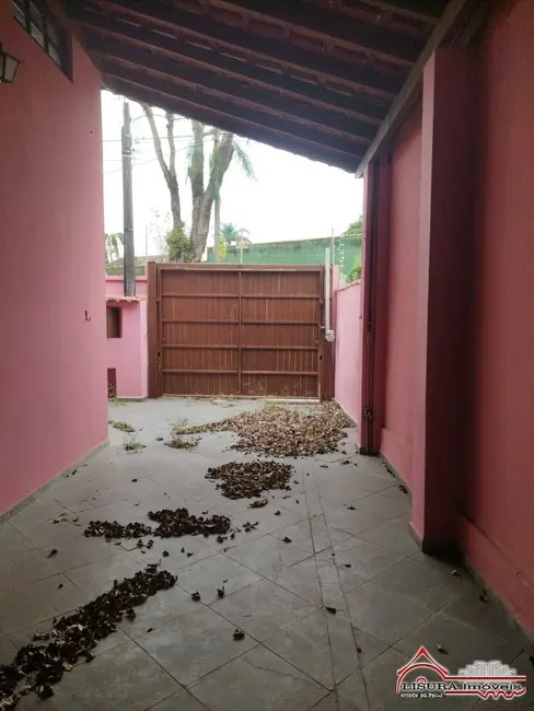 Foto 3 de Casa com 3 quartos à venda, 250m2 em Jardim Siesta, Jacarei - SP