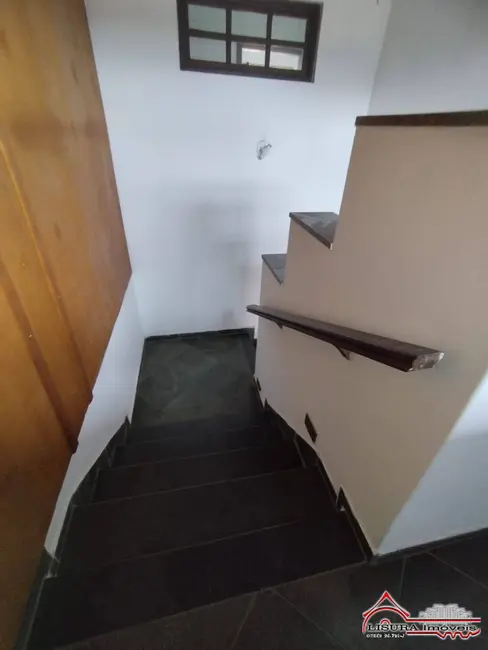 Foto 8 de Casa com 3 quartos à venda, 250m2 em Jardim Siesta, Jacarei - SP