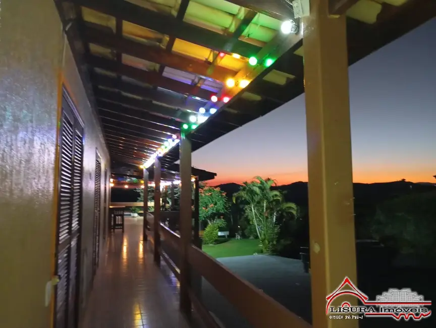 Foto 5 de Casa de Condomínio com 5 quartos à venda, 3190m2 em Chácaras Condomínio Recanto Pássaros II, Jacarei - SP