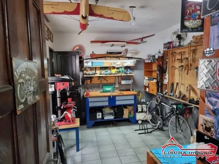 Foto 8 de Casa com 4 quartos à venda, 434m2 em Jardim Pereira do Amparo, Jacarei - SP