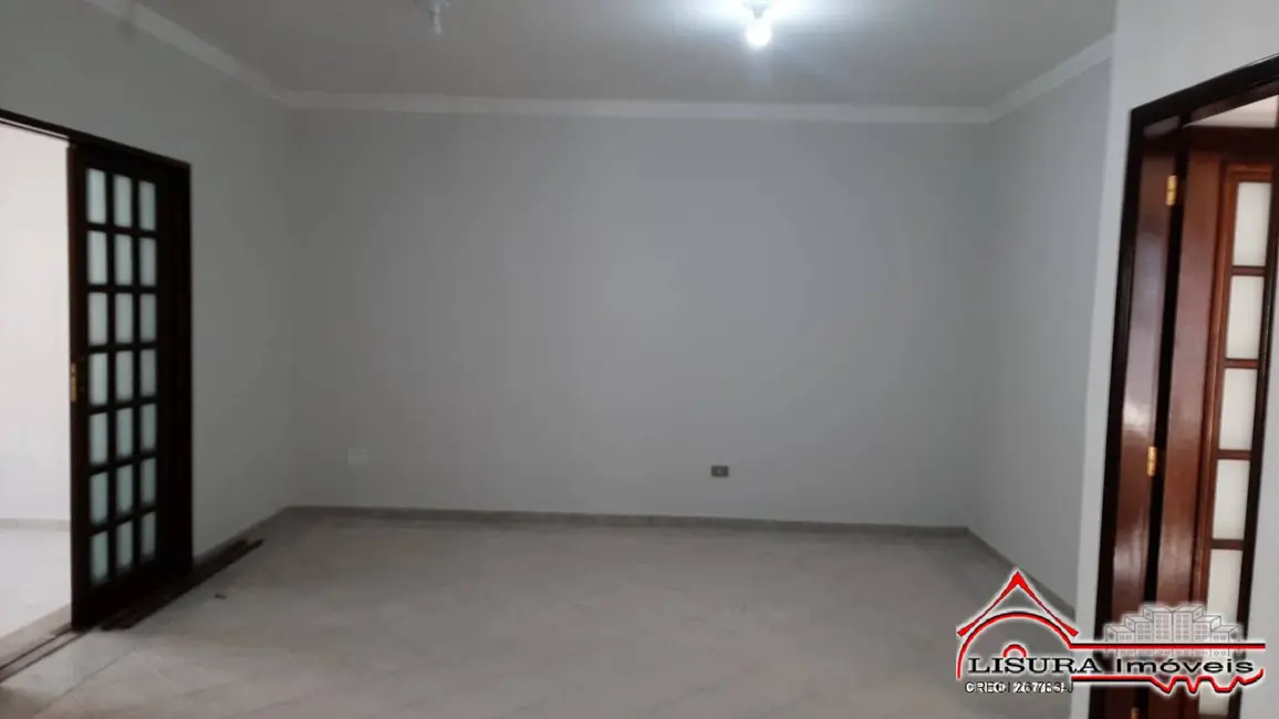 Foto 7 de Casa com 3 quartos à venda, 120m2 em Jardim Siesta, Jacarei - SP