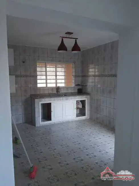 Foto 3 de Casa com 2 quartos à venda, 152m2 em Jardim Bela Vista, Jacarei - SP