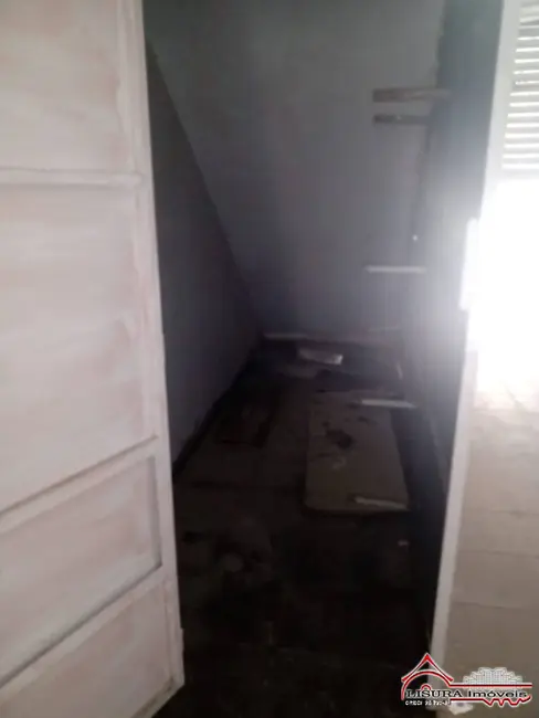 Sala Comercial para alugar, 160m2 em Centro, Jacarei - SP - imagem 7 Foto 7 de Sala Comercial para alugar, 160m2 em Centro, Jacarei - SP