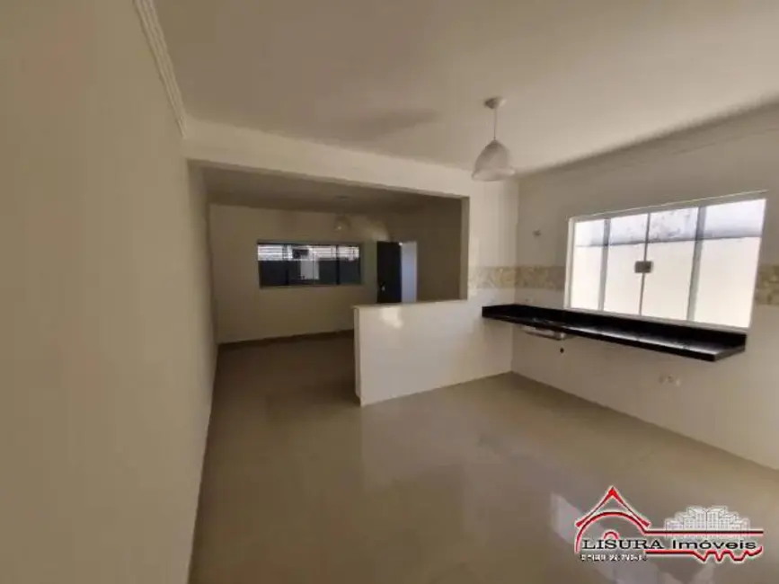 Foto 3 de Casa com 3 quartos à venda, 160m2 em Centro, Jacarei - SP