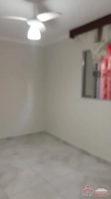 Casa com 2 quartos para alugar em Guararema - SP - imagem 7 Foto 7 de Casa com 2 quartos para alugar em Guararema - SP