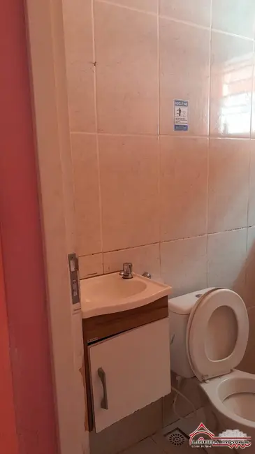 Casa com 2 quartos para alugar em Guararema - SP - imagem 5 Foto 5 de Casa com 2 quartos para alugar em Guararema - SP