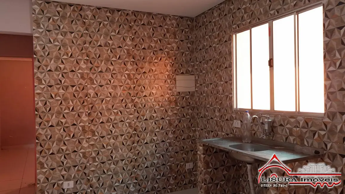 Casa com 2 quartos para alugar em Guararema - SP - imagem 1 Foto 1 de Casa com 2 quartos para alugar em Guararema - SP