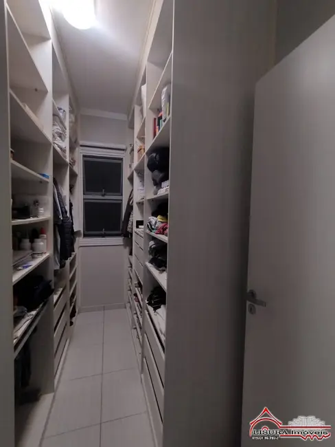 Foto 9 de Casa de Condomínio com 3 quartos à venda, 180m2 em Jardim Altos de Santana I, Jacarei - SP