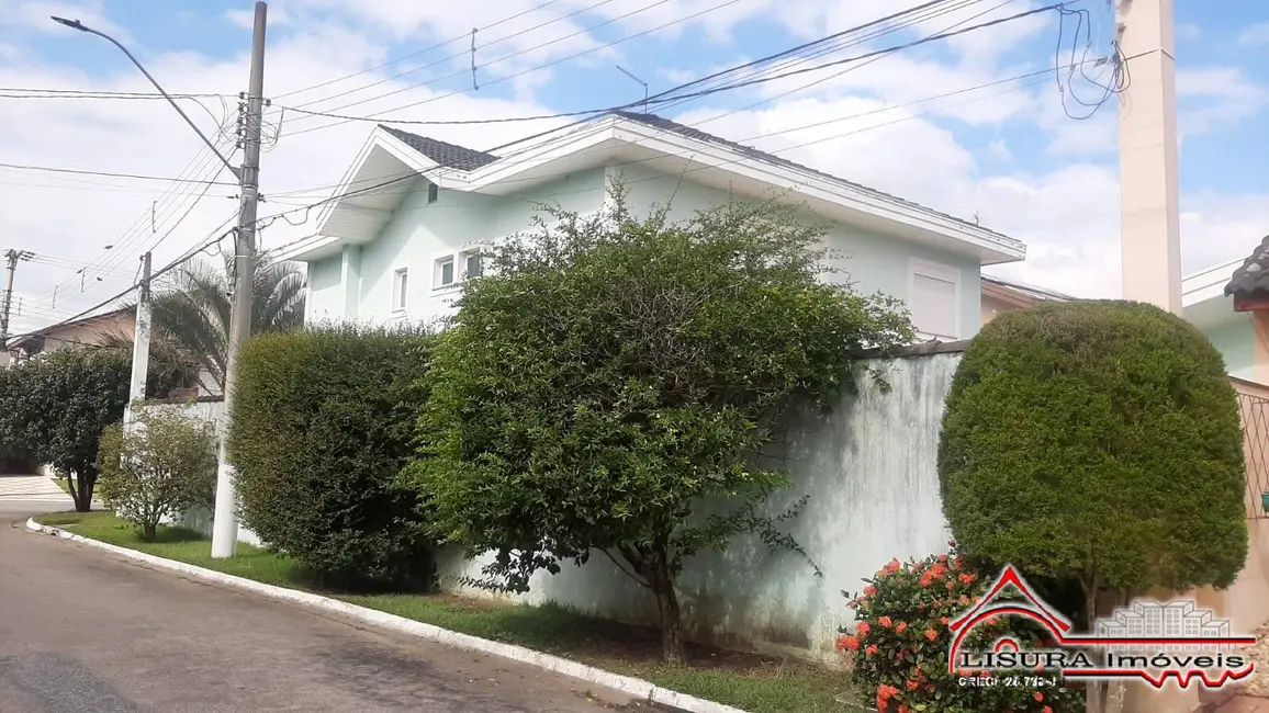 Casa de Condomínio com 4 quartos para alugar, 350m2 em Cidade Jardim, Jacarei - SP - imagem 6 Foto 6 de Casa de Condomínio com 4 quartos para alugar, 350m2 em Cidade Jardim, Jacarei - SP