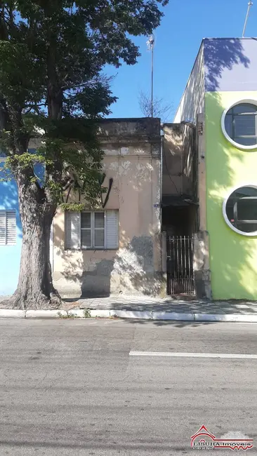 Foto 1 de Casa com 2 quartos à venda em Centro, Jacarei - SP