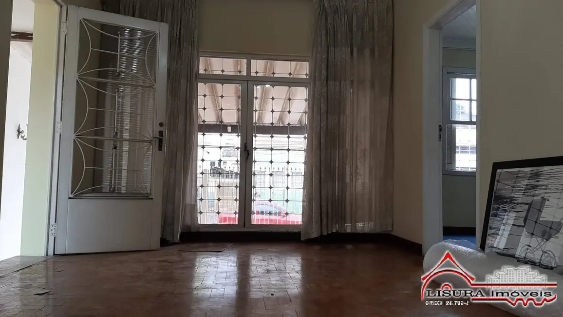 Foto 5 de Casa com 2 quartos à venda, 163m2 em Centro, Jacarei - SP