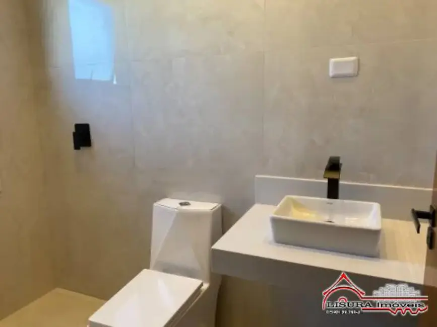 Foto 9 de Casa de Condomínio com 3 quartos à venda, 191m2 em Jardim Jacinto, Jacarei - SP