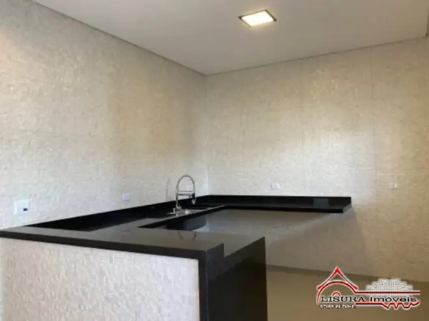 Foto 6 de Casa de Condomínio com 3 quartos à venda, 191m2 em Jardim Jacinto, Jacarei - SP