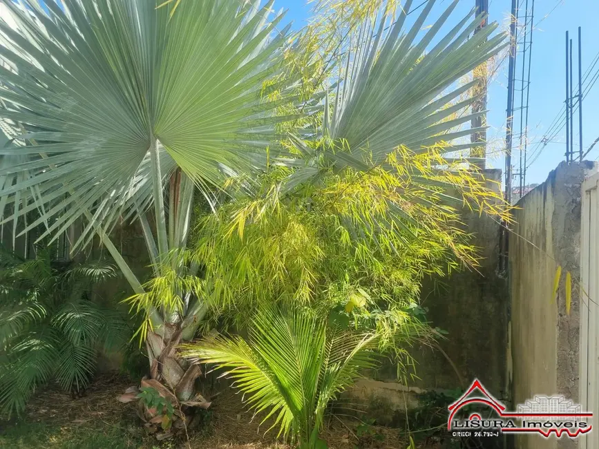 Foto 2 de Casa com 2 quartos à venda, 150m2 em Jardim do Marquês, Jacarei - SP