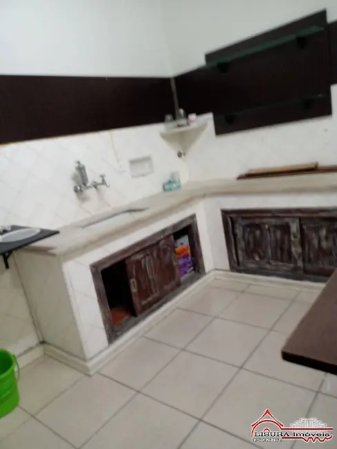 Sala Comercial para alugar, 320m2 em Centro, Jacarei - SP - imagem 6 Foto 6 de Sala Comercial para alugar, 320m2 em Centro, Jacarei - SP