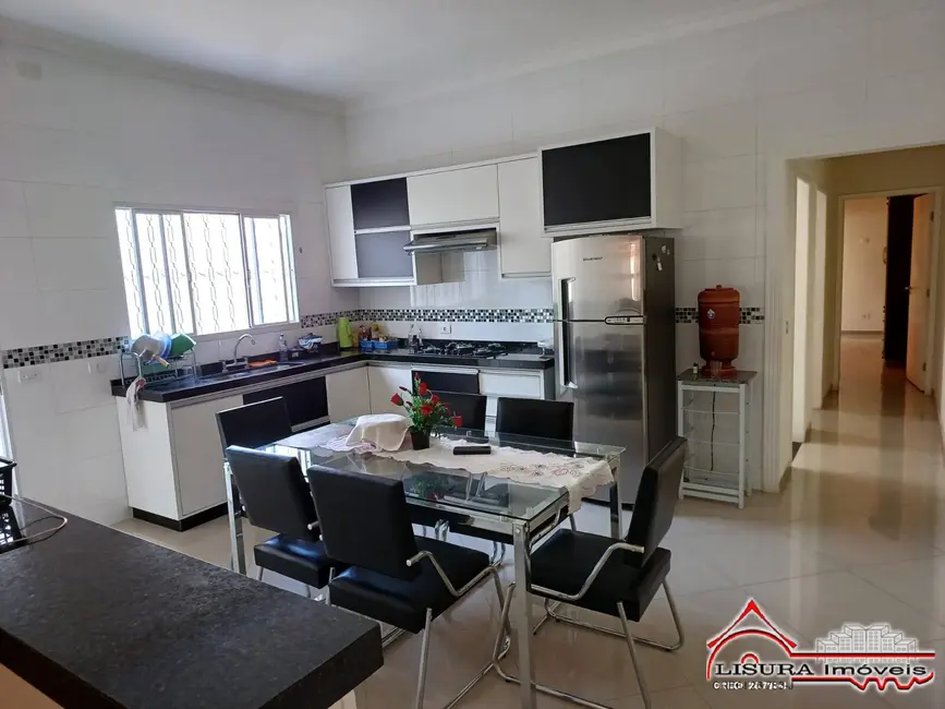 Foto 7 de Casa com 2 quartos à venda, 145m2 em Residencial Parque dos Sinos, Jacarei - SP