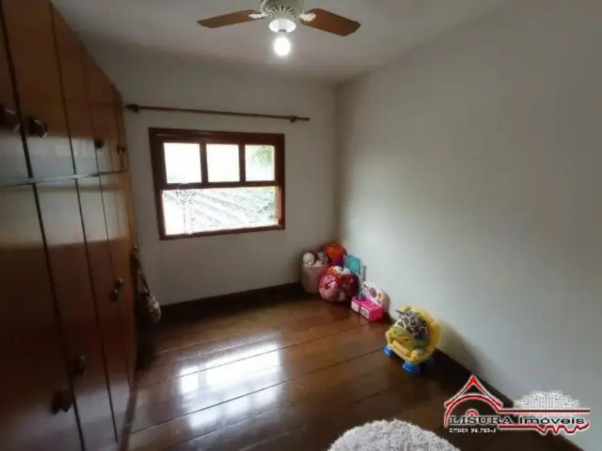 Foto 6 de Casa com 3 quartos à venda, 250m2 em Centro, Jacarei - SP