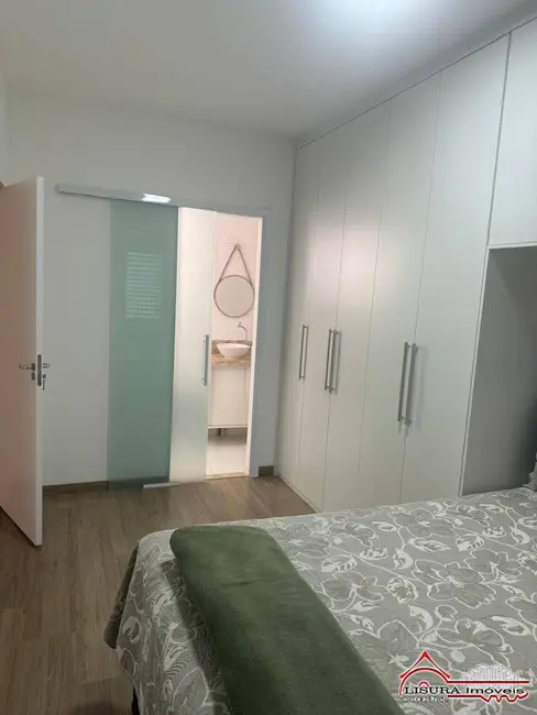 Foto 5 de Apartamento com 2 quartos à venda, 65m2 em Jardim Califórnia, Jacarei - SP