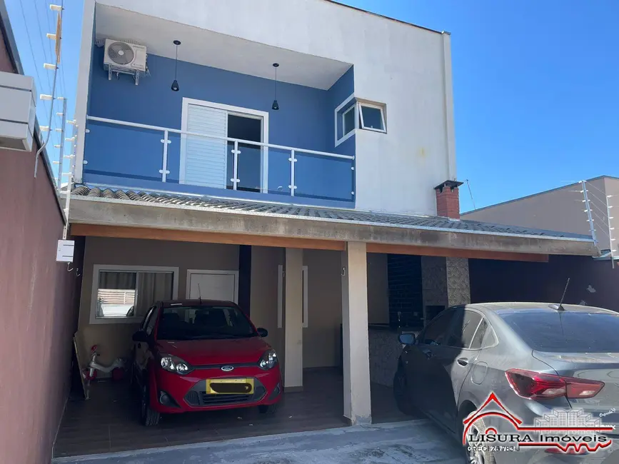 Foto 1 de Casa com 3 quartos à venda, 169m2 em Jacarei - SP